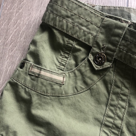 Bum Equipment woman’s shorts, front & back pockets, Size 8 - Picture 2 of 8